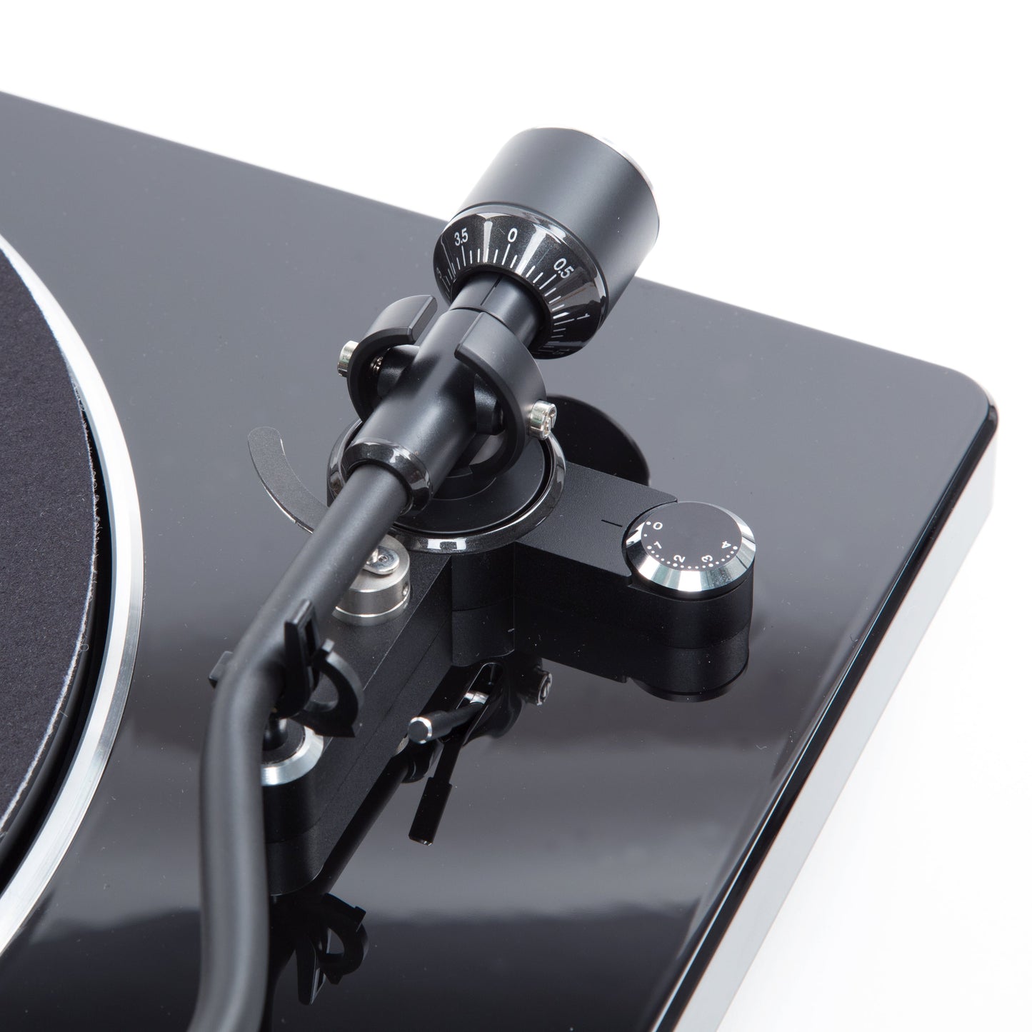 Denon: DP-450USB Turntable - Black (DP450 USB) (Open Box Special)