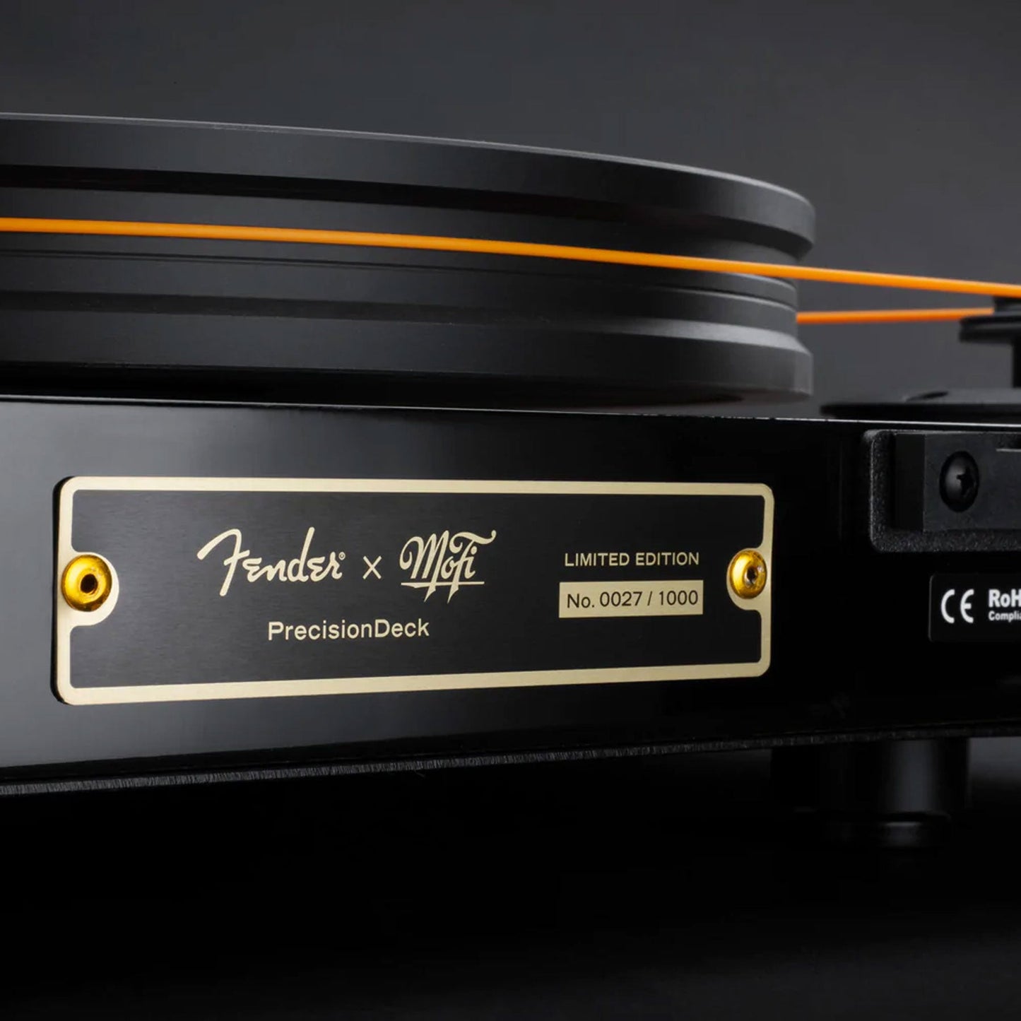 Mofi Electronics: Fender X PrecisionDeck Limited Edition Turntable