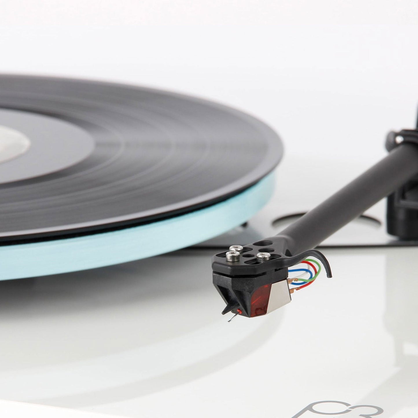 Rega: Planar 3 Turntable w/ ND3