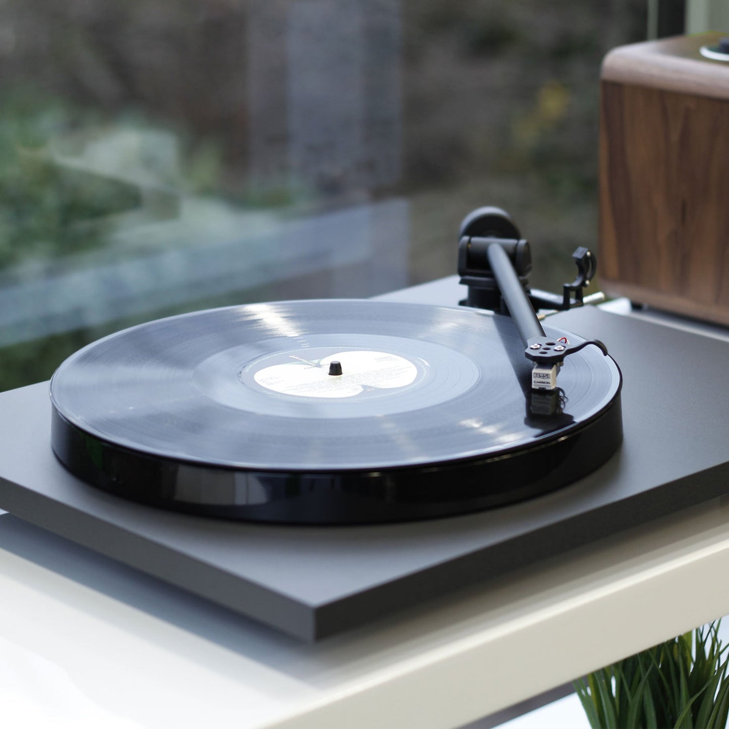 Rega: Planar 1 Plus Turntable w/ Built-In Phono Preamp - Matte Black