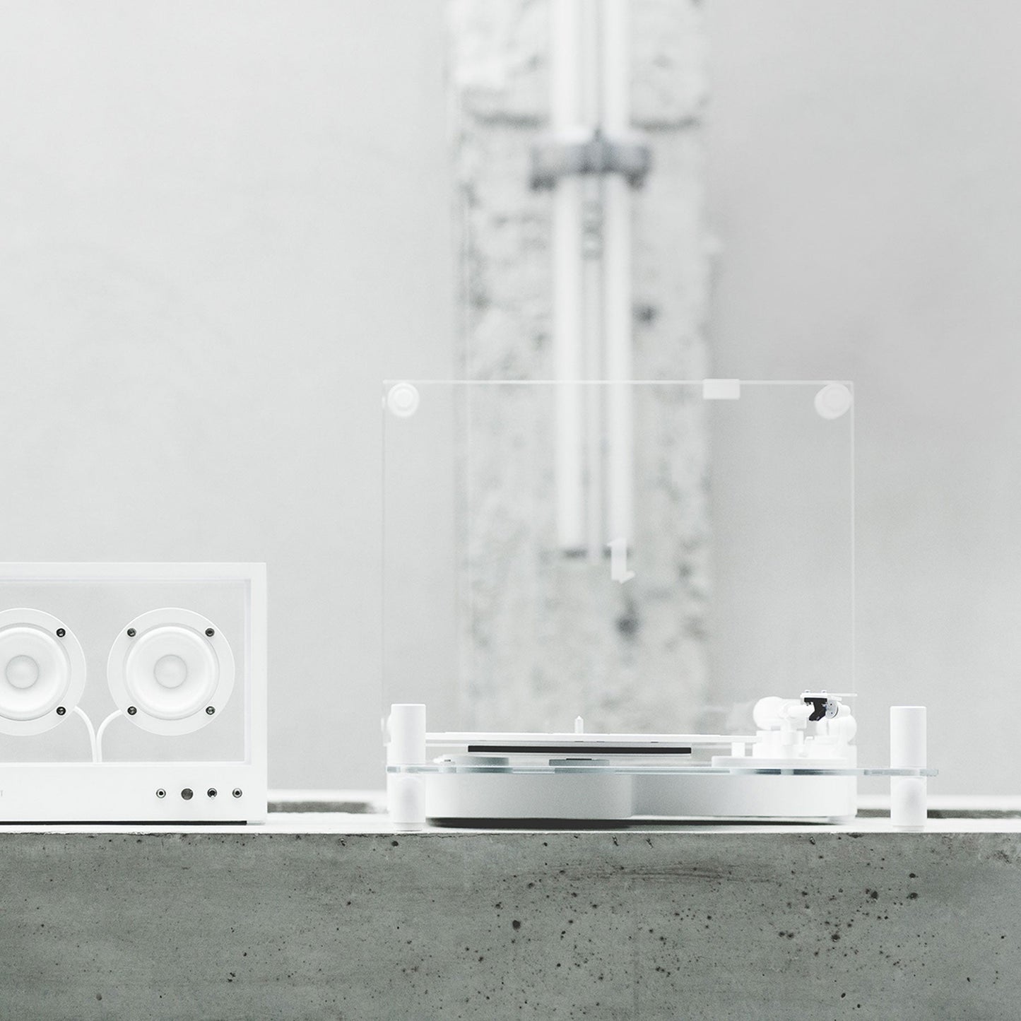 Transparent: Transparent Turntable w/ Bluetooth